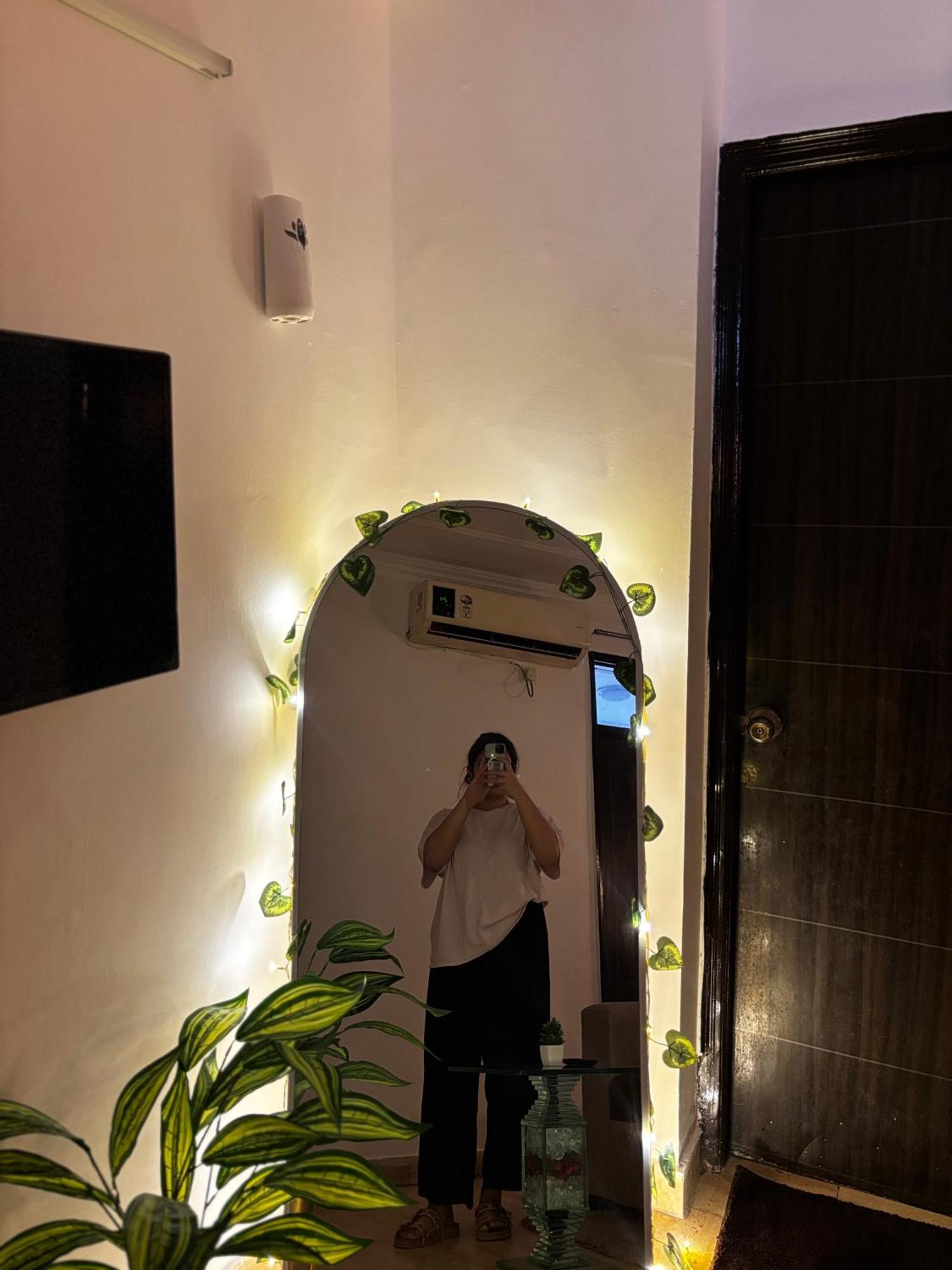 Cozy Haven - Stay Near Expo Greater Noida Zewnętrze zdjęcie